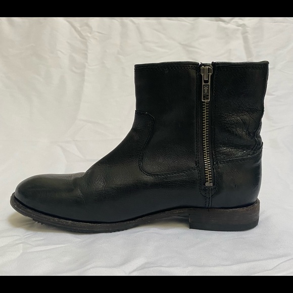 Frye Leather Chelsea Booties - Picture 5 of 7